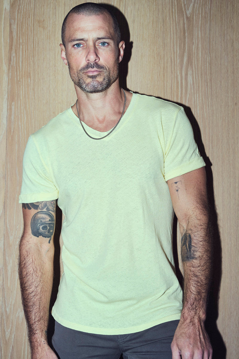 Men's Cotton Linen V-Neck Tee — Yellow