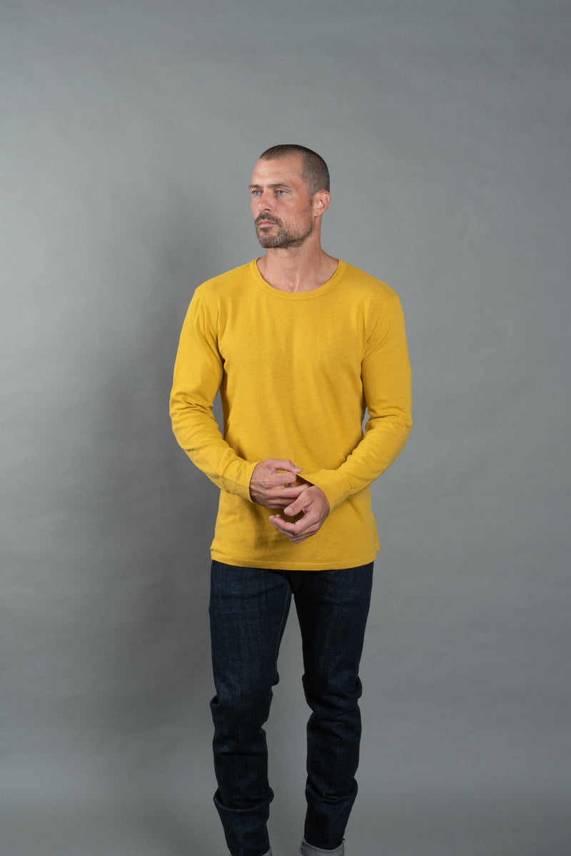Men's Linen Blend Wide Cuff Long Sleeve Tee — Mustard