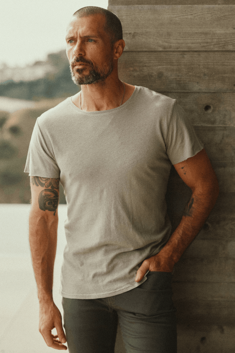 Men's Linen Blend Crew Neck Tee — Dove Grey
