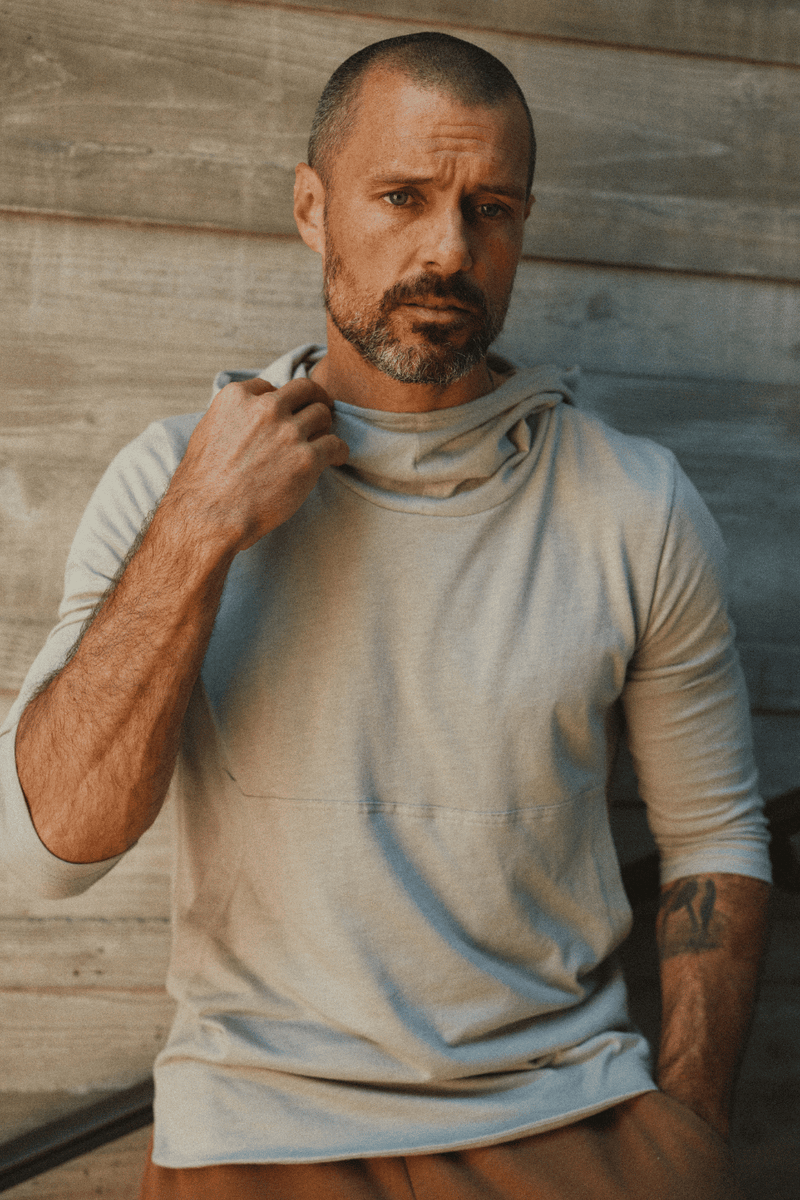 Men's 3/4 Sleeve Cowl Neck Visor Hoodie — Dove Grey
