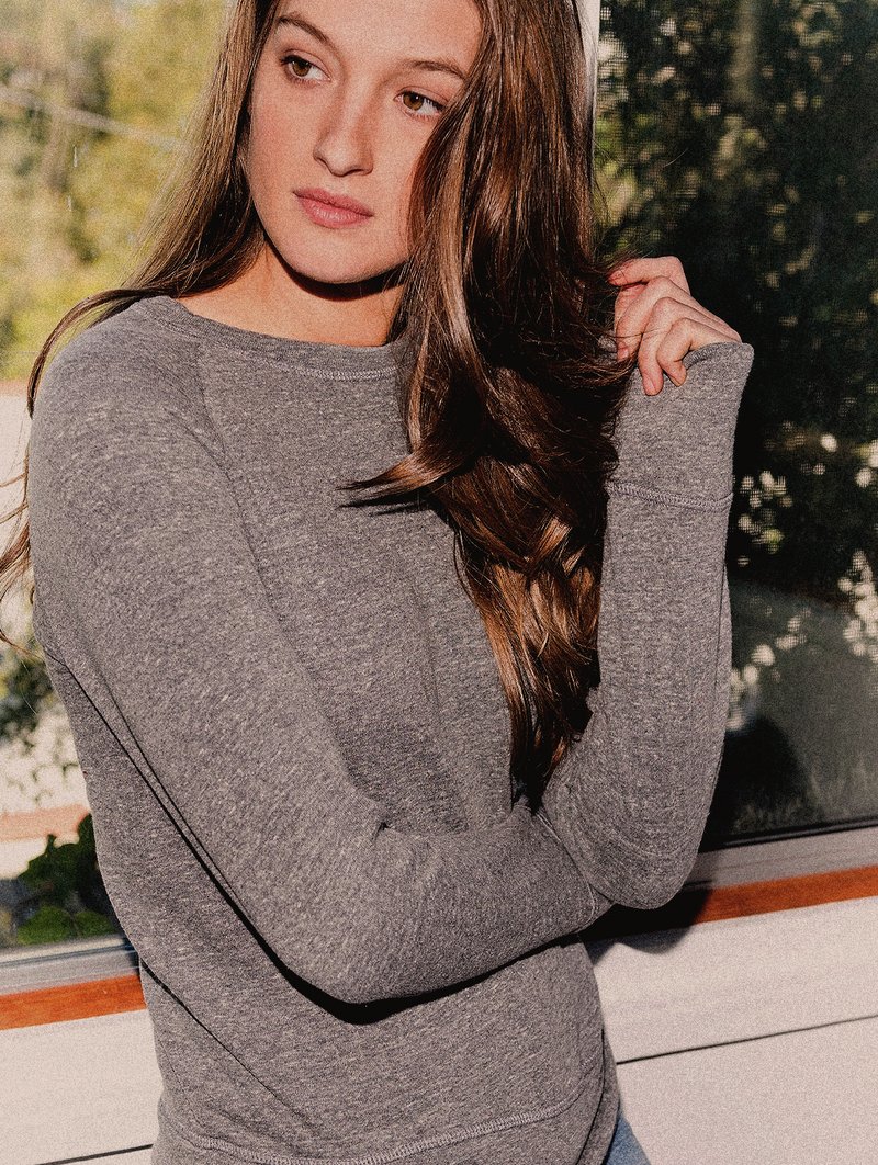 Sweatshirts & Hoodies