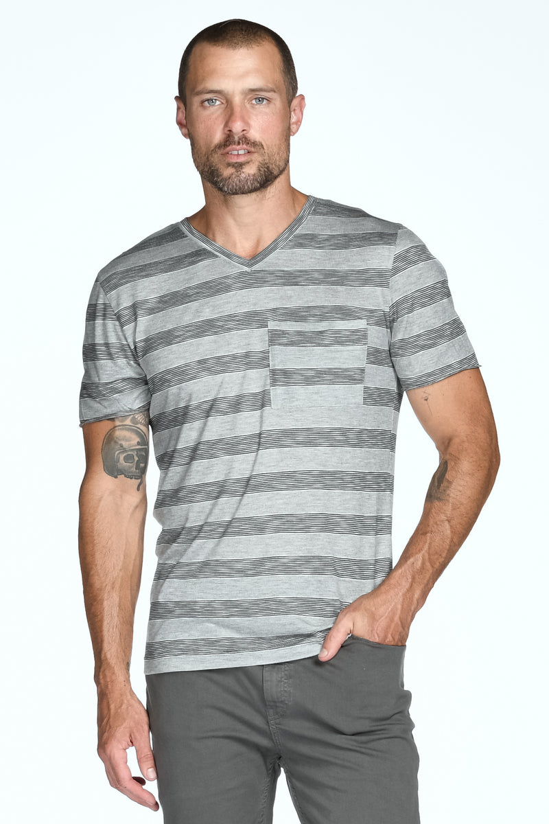 Men's Princeton Wide Pocket V-Neck Stripe Tee — London Wide Stripe