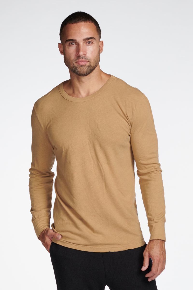 Men's Linen Blend Wide Cuff Long Sleeve Tee — Camel