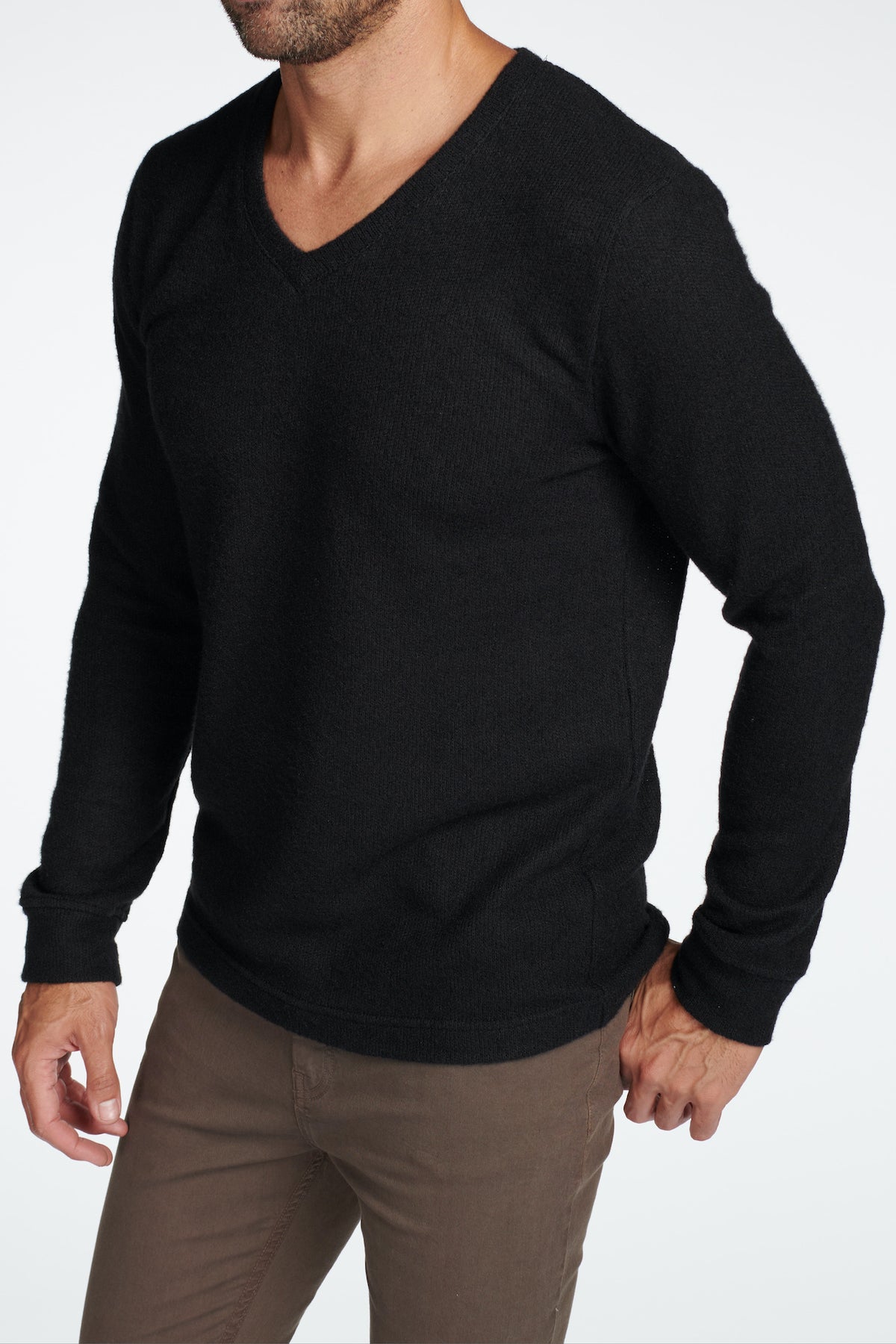 MELANGE-V-NECK-PULLOVEE-BLACK-