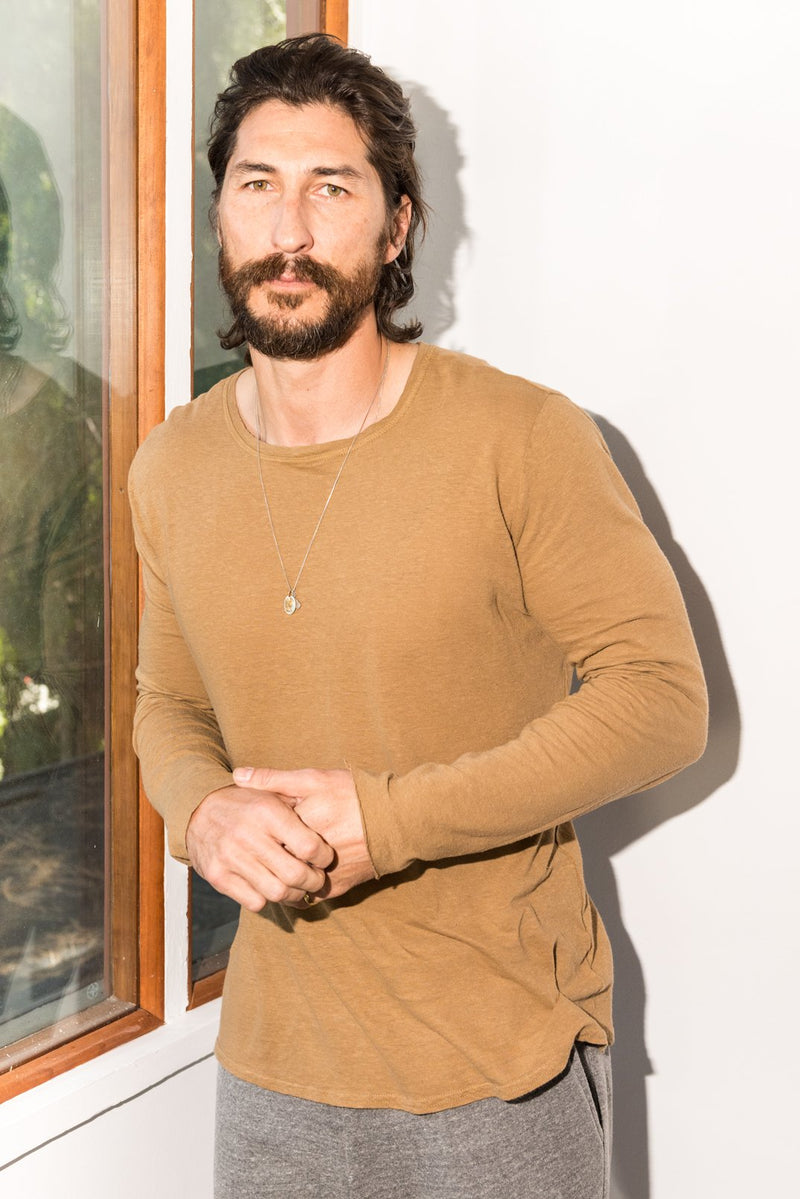 Men's Linen Blend Crew Neck Long Sleeve — Camel