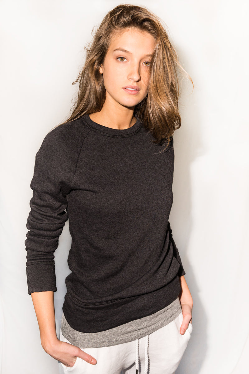 WOMEN'S FRENCH TERRY RELAXED FIT PULLOVER SWEATSHIRT - BLACK — BLACK