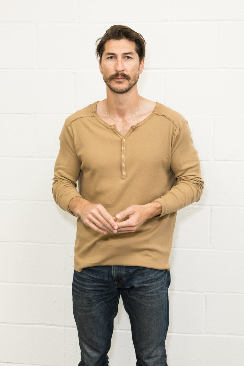 Men's Long Sleeve Henley — Camel