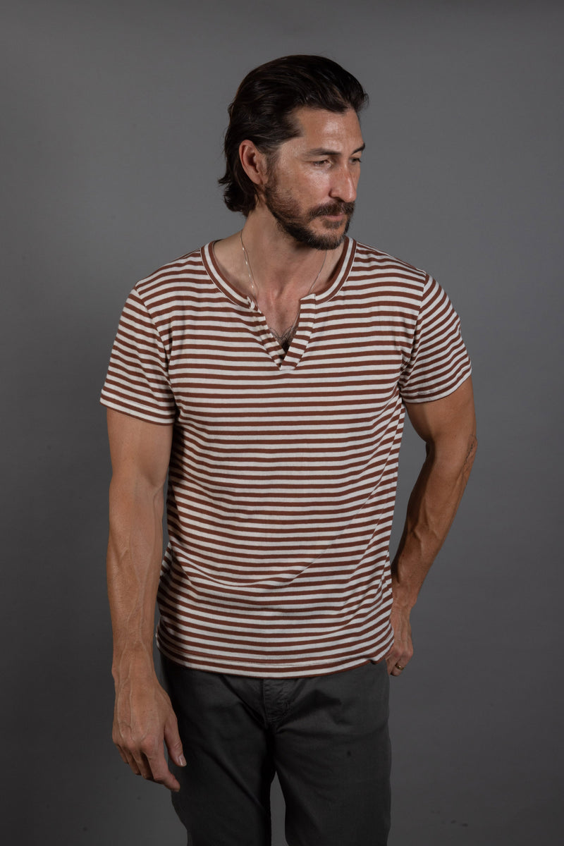 Men's Cross V-Neck Stripe Tee — Rust/Ivory