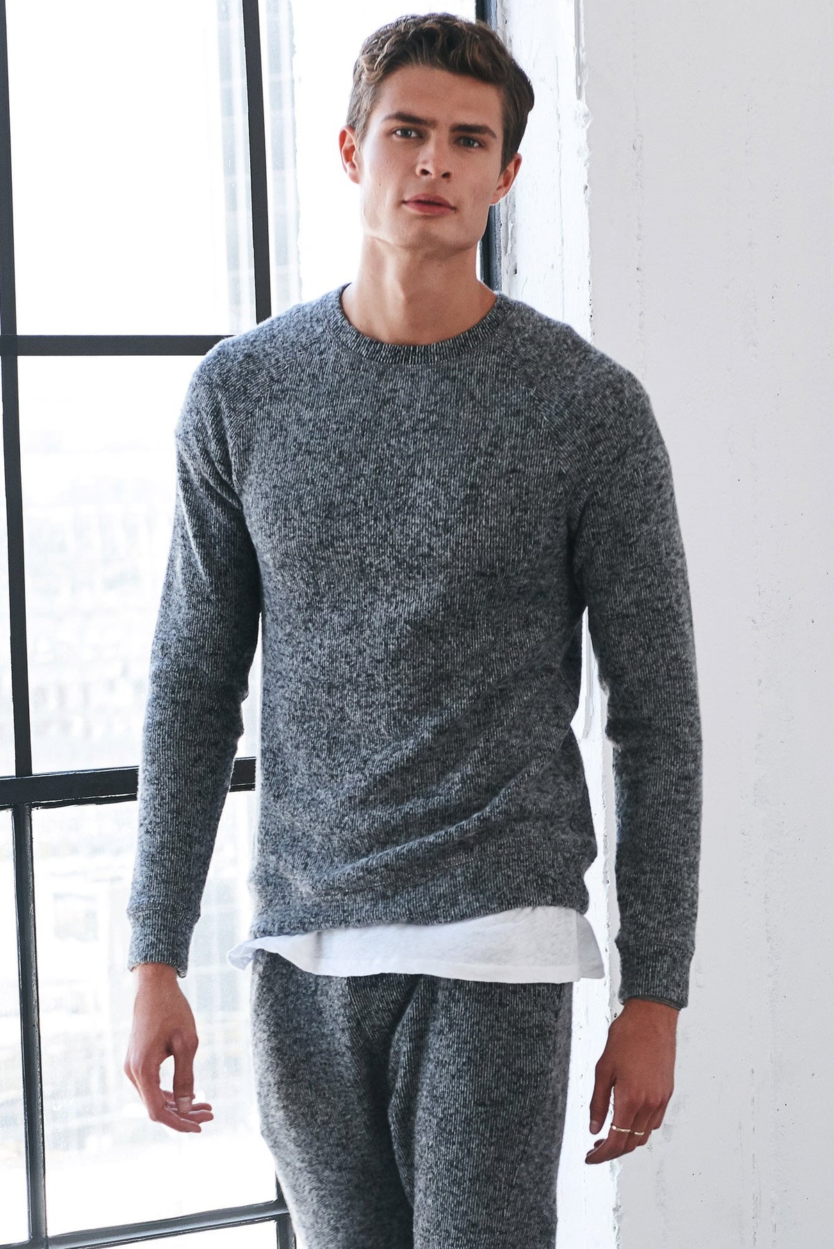 MELANGE-SWEATSHIRT-BLACK-