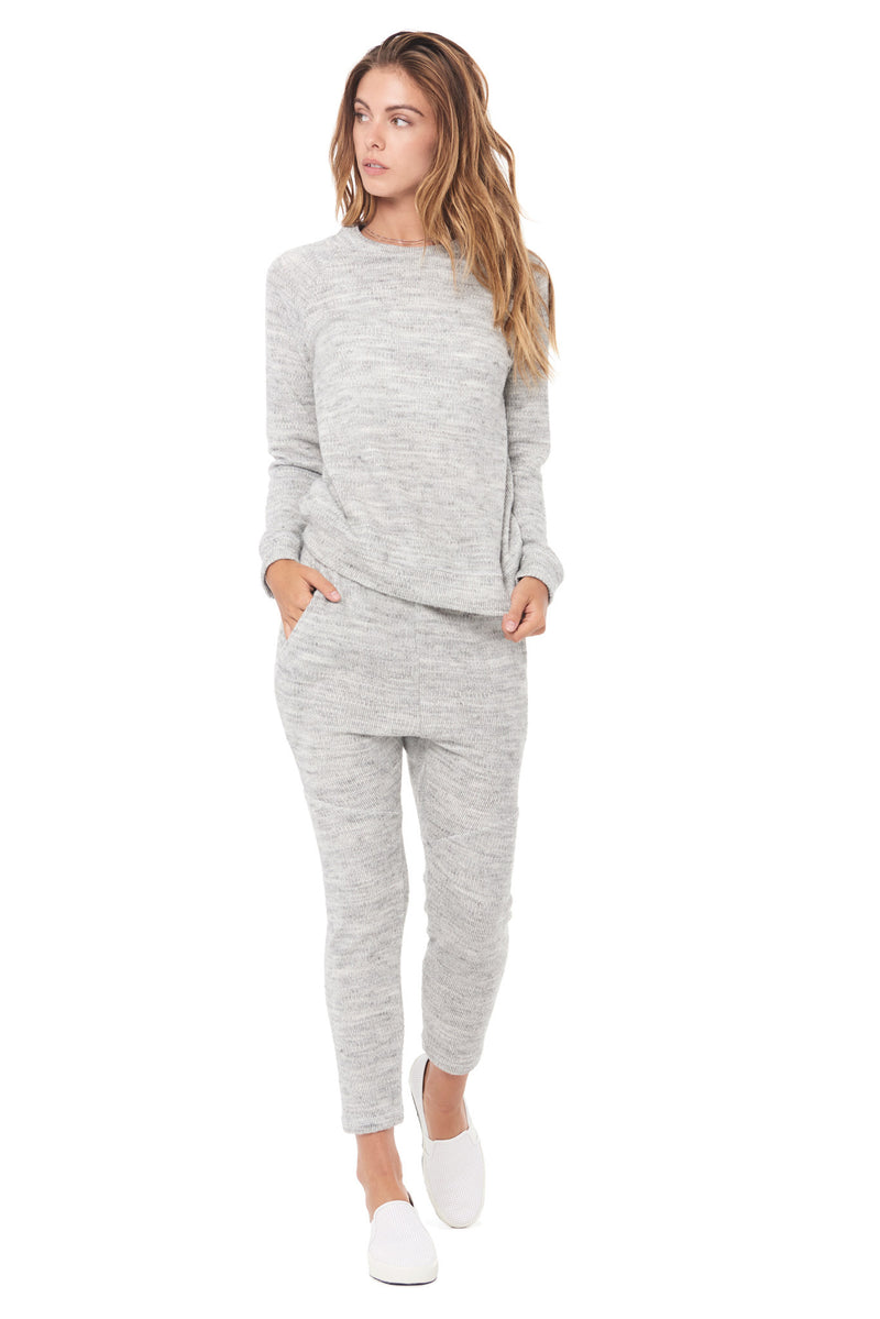 WOMEN'S MELANGE KNIT PULLOVER SWEATSHIRT - HEATHER — HEATHER