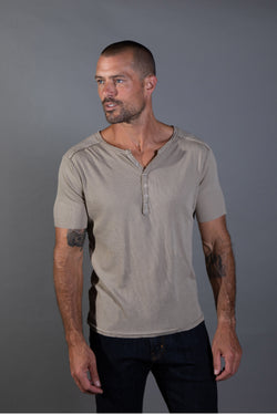 Men's Henley Short Sleeve