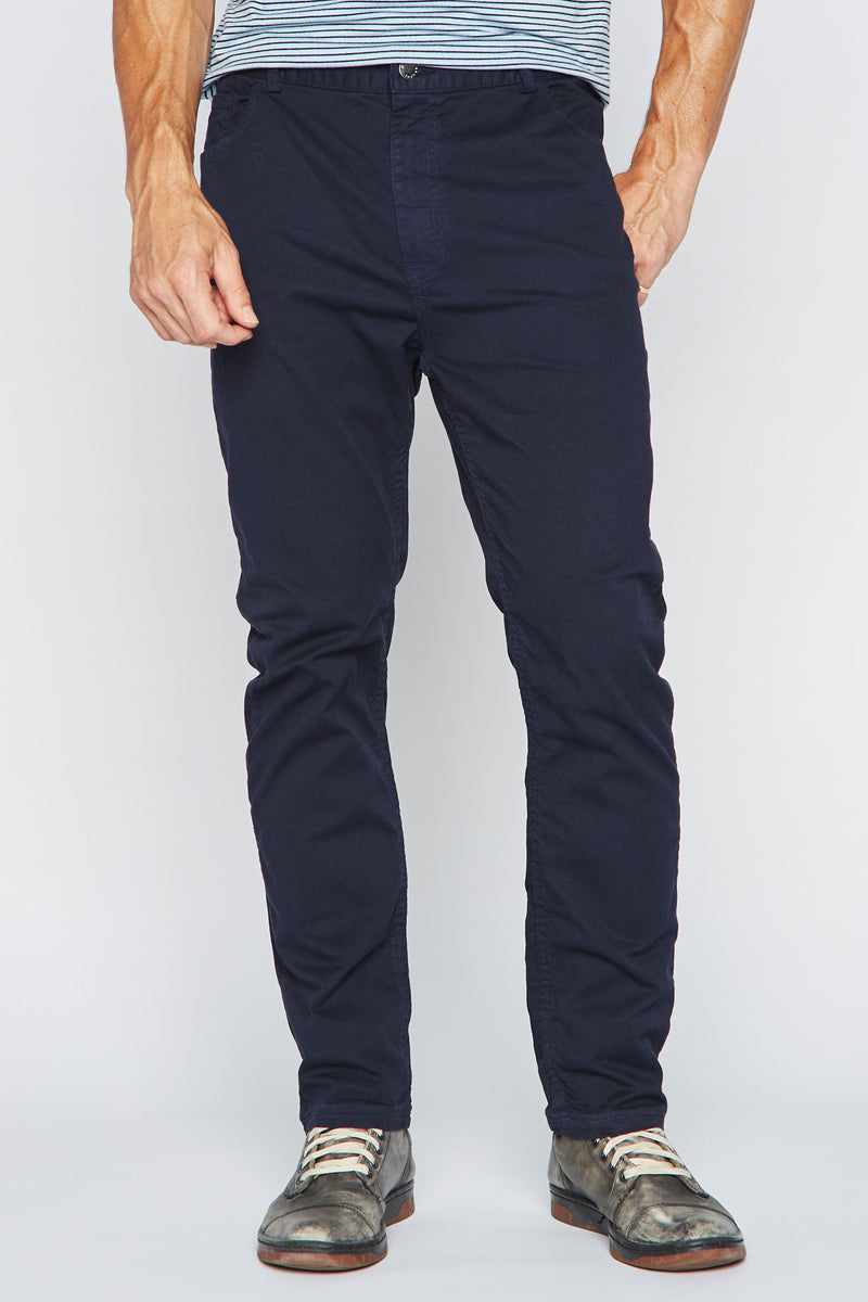 Men's Slim Fit Twill Pant — Navy
