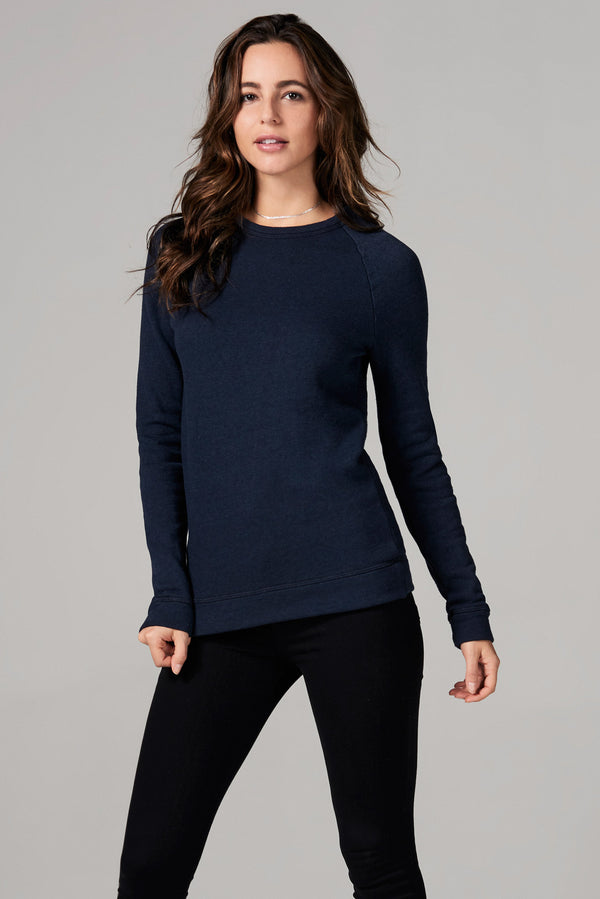 WOMEN'S FRENCH TERRY SLIM FIT PULLOVER SWEATSHIRT - NAVY